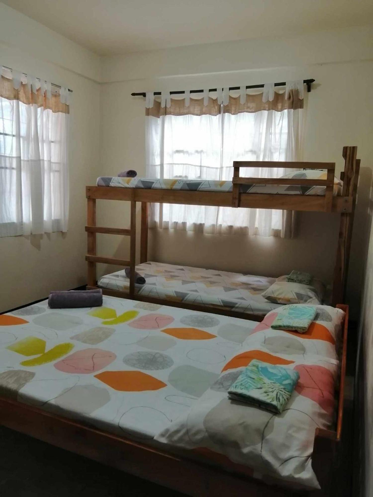 Sanctuary Transient House Homestay *